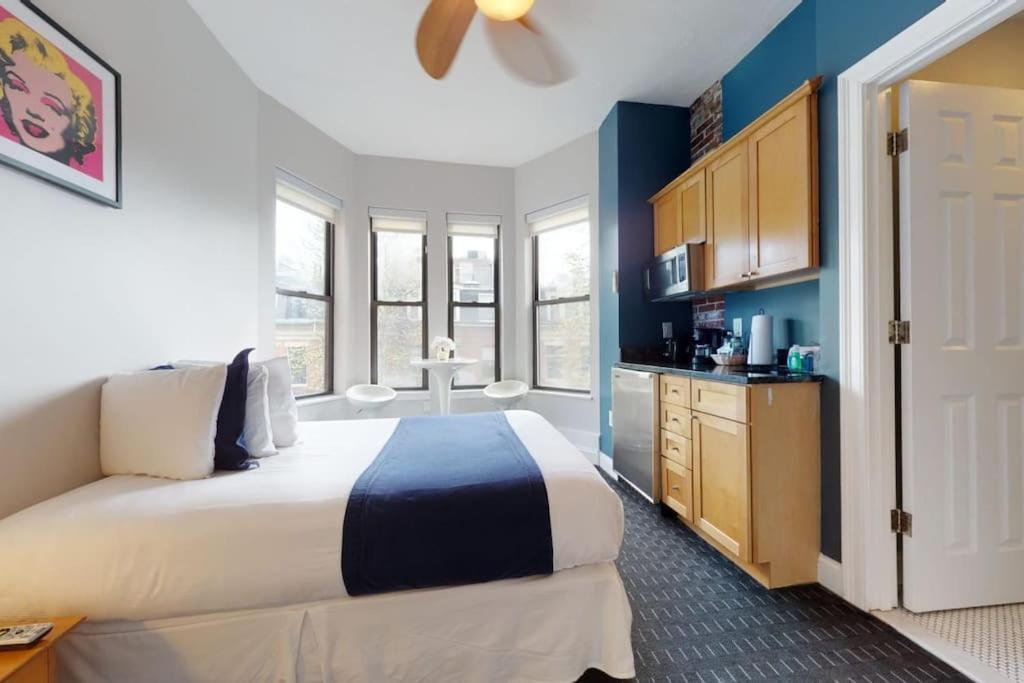 Cozy Downtown Boston Studio, #45 Bagian luar foto